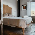 לינה וארוחת בוקר La Pagliera 4*