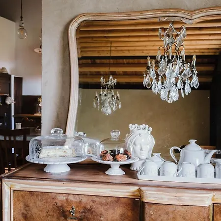 Bed and breakfast La Pagliera 4*