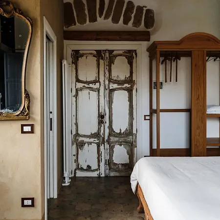 Bed and breakfast La Pagliera 4*